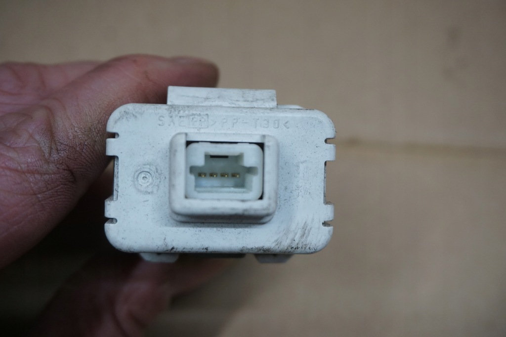 фото №6, Suzuki grand vitara ii замок зажигания ключ бортовой компьютер модуль иммобилайзер 1,9 ddis kpl.