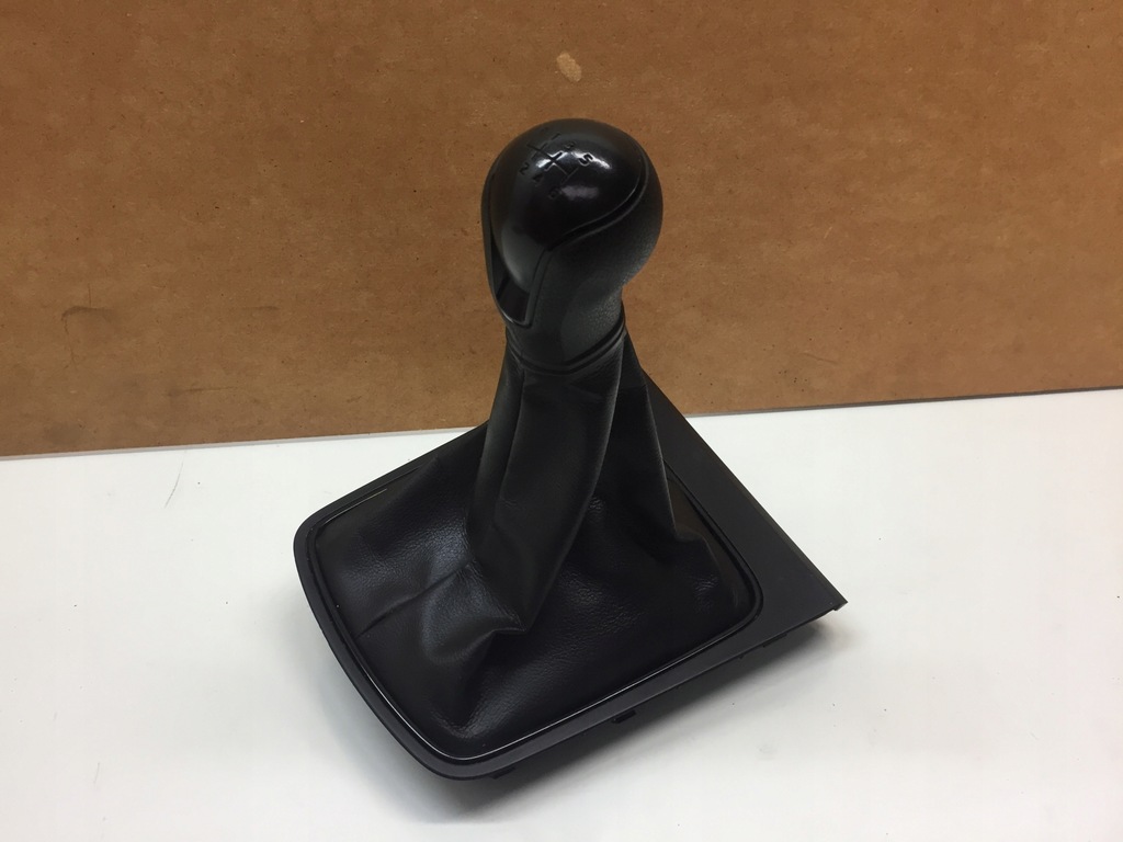 фото №1, Leon 3 iii ручка переключения передач чехол