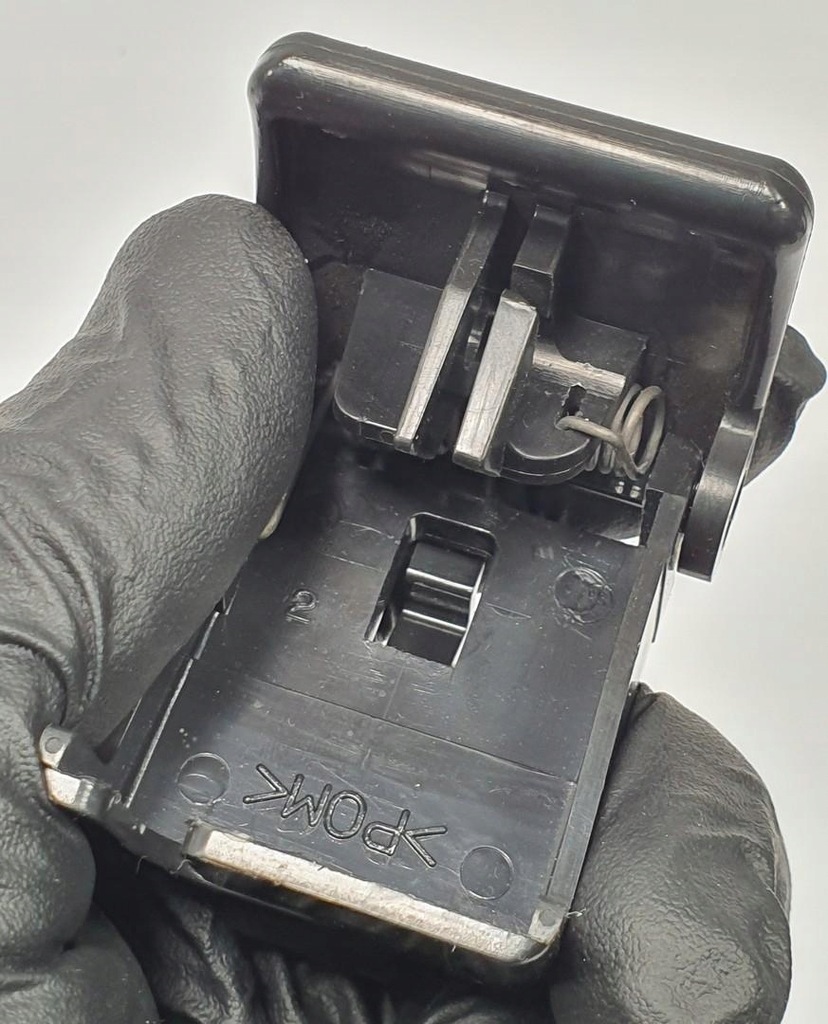 фото №4, Ручка тяга открывания капот mazda rx-8 rx8