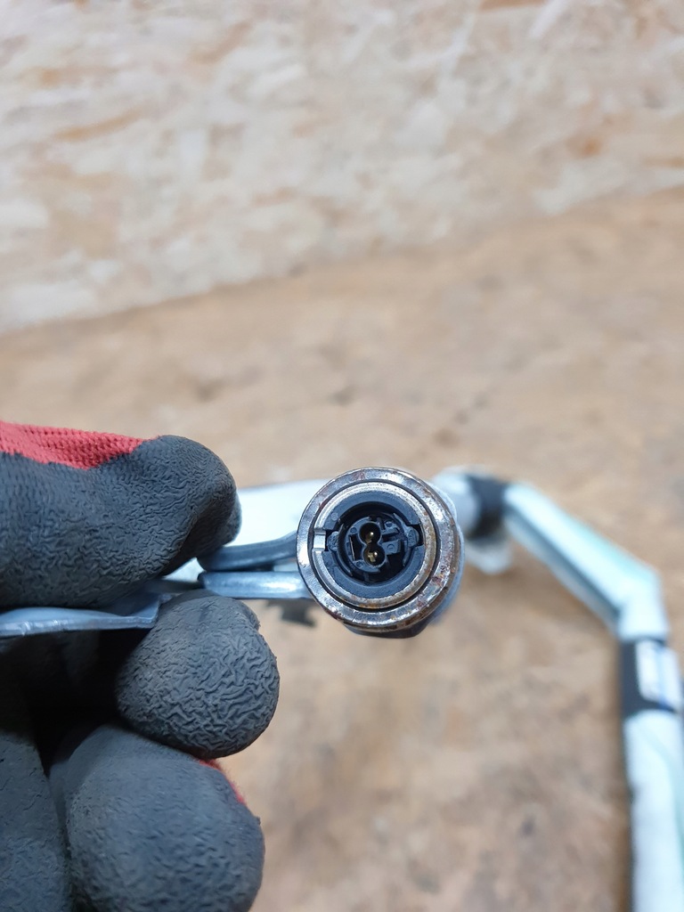 фото №5, Mercedes cla w117 шторка безпеки права sedan