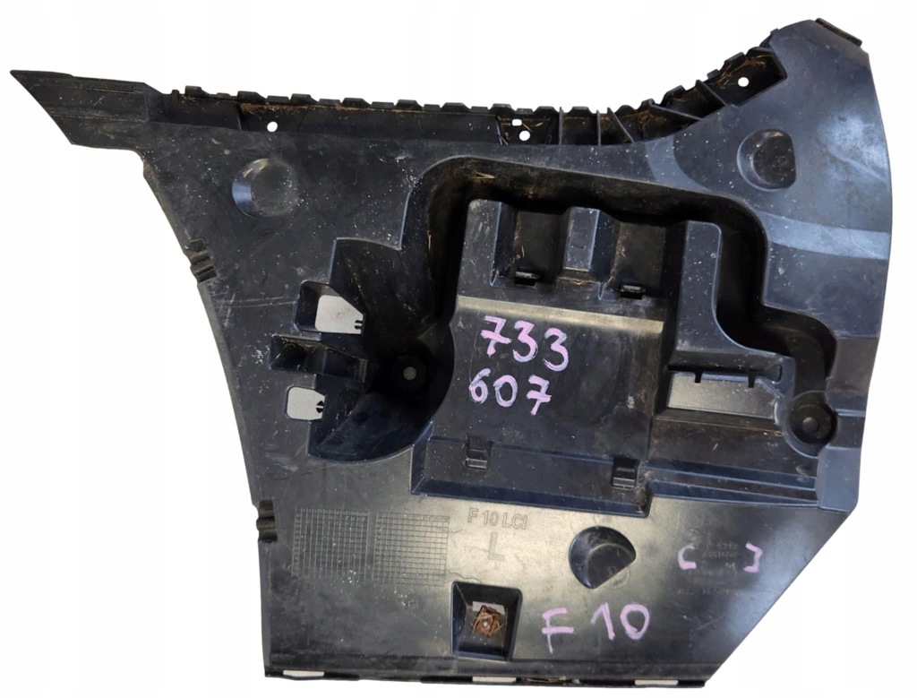 Купити Bmw 5 f10 напрямна бампера задній лівий 7331607