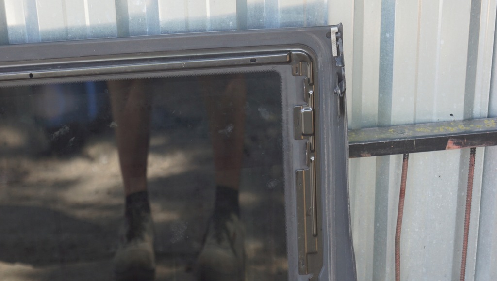 фото №11, Стекло панорамы mercedes e w212