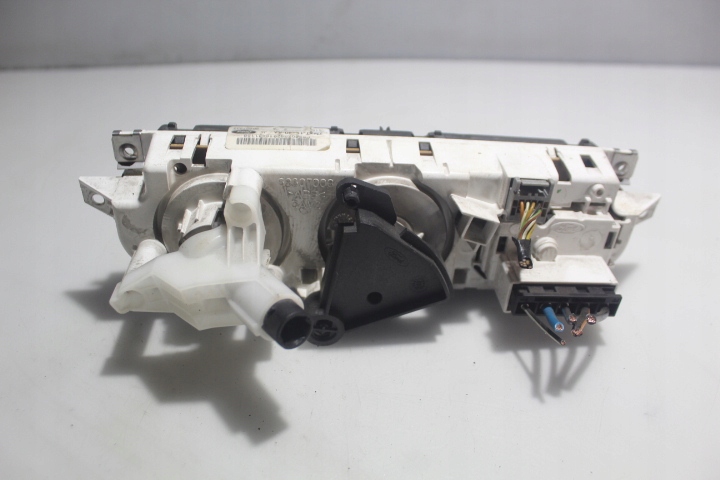 фото №3, Панель управление обдув ford focus ii mk2