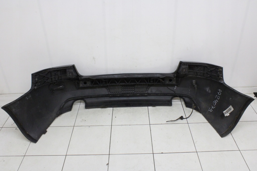 Audi a4 b7 cabrio s-line 2006r- бампер задний задняя pdc lz9y - код лакокрасочного покрытия Киев