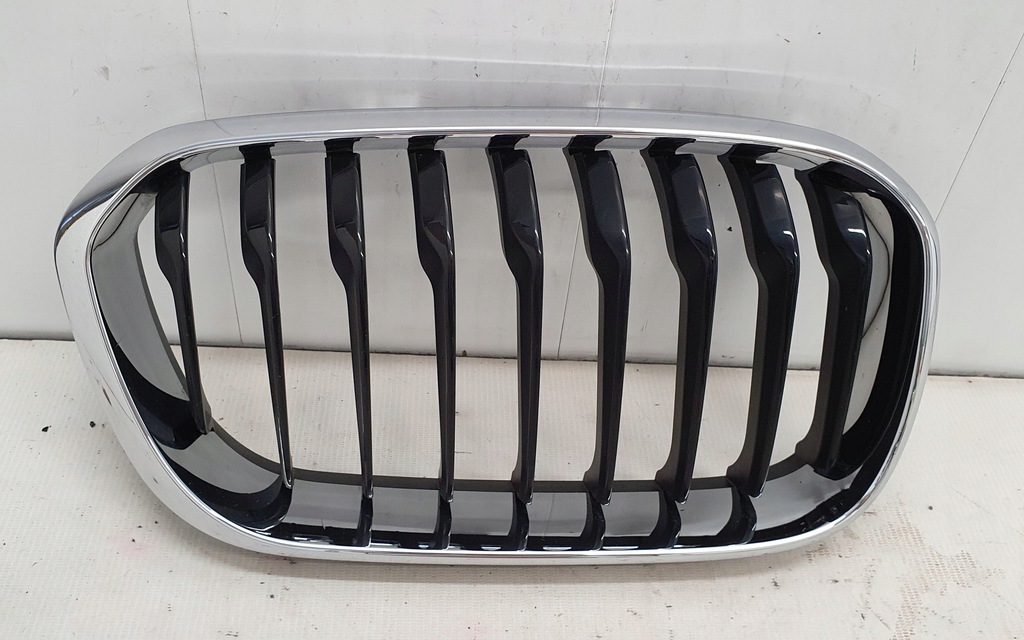 фото №1, Bmw 1 f20 f21 lift m-sport решётка радиатора решётка радиатора правая nowa