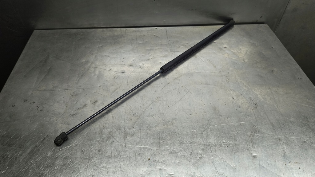 фото №1, Skoda superb ii привід капот перед 3t0823359