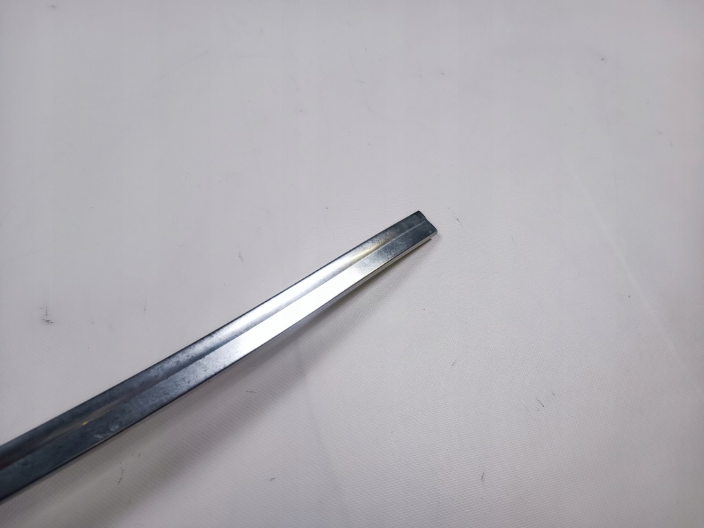 фото №6, Молдинг стекло лобовое верхний mercedes-benz sl 107