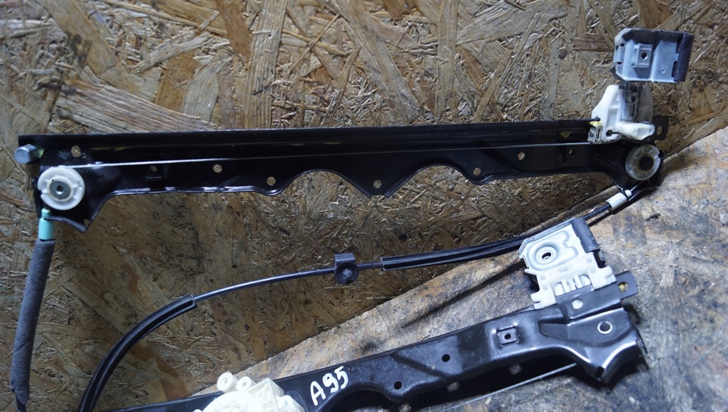 фото №4, Jeep grand cherokee підйомник скло правий перед