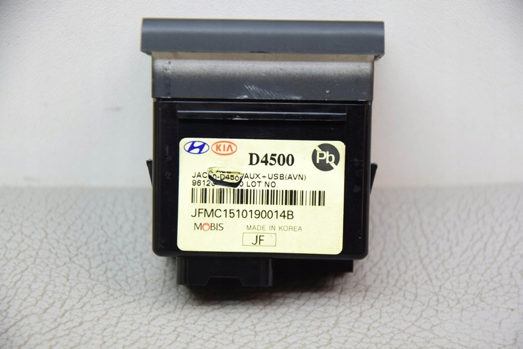 фото №10, Додаткові з'єднувач мультимедіа aux/usb kia optima 96120d4500 1.7l дизель