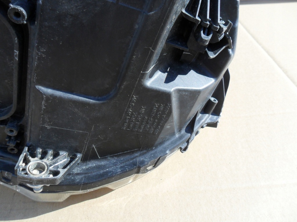 Mercedes actros фара правая a9608201939 Оригинал