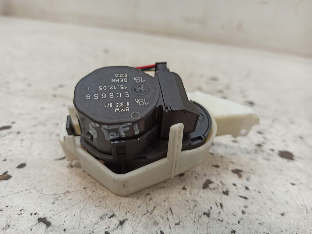 фото №12, Bmw 7 e65 моторчик отопителя 6935071