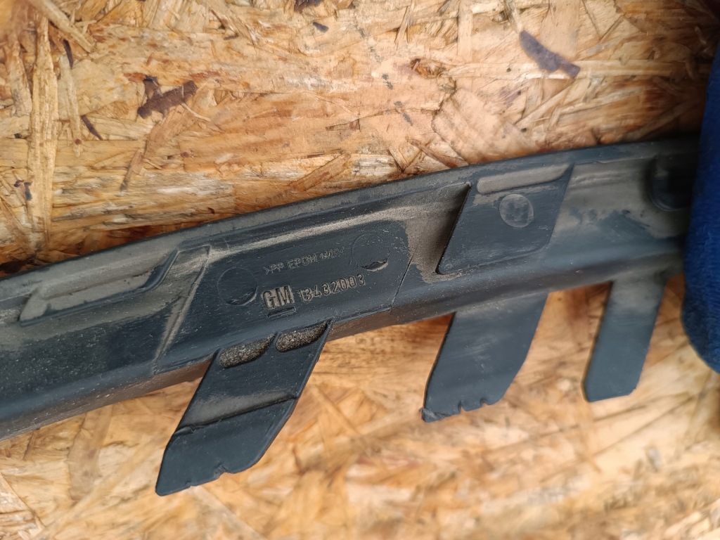 Спойлер молдинг бампера левый + правый перед 13432004 13432003 opel corsa e Цена