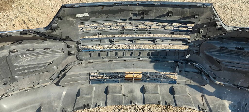 фото №13, Бампер решётка радиатора перед передний kompletny ford explorer 2020-