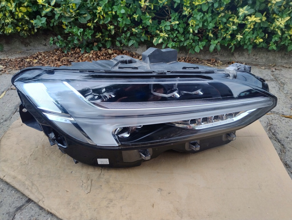 фото №1, Volvo s90 v90 16- led лампа перед передня права оригінал europa