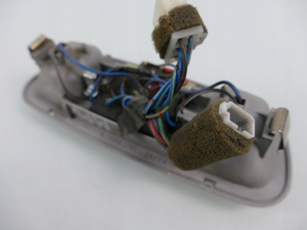 фото №4, Mazda mpv лампа потолочный кабины освещение