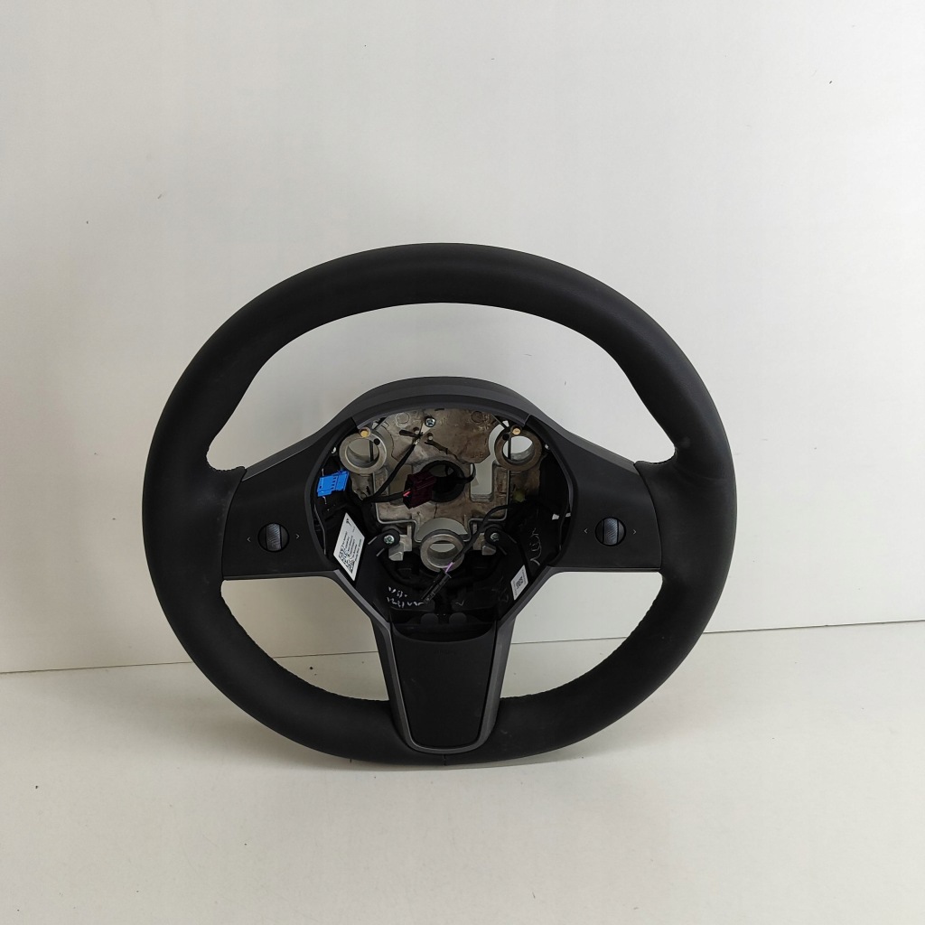 Купити Tesla model y 2023 повітропровід