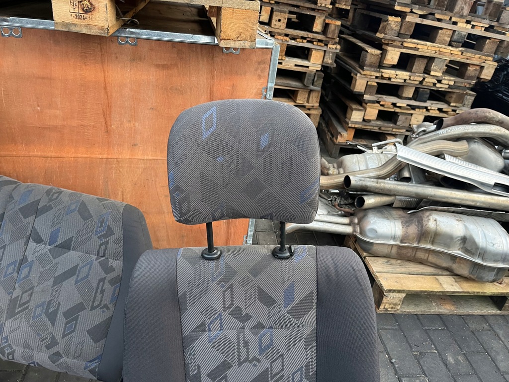 фото №3, Сидіння водія лівий заднє сидіння пасажира renault maxity 06-