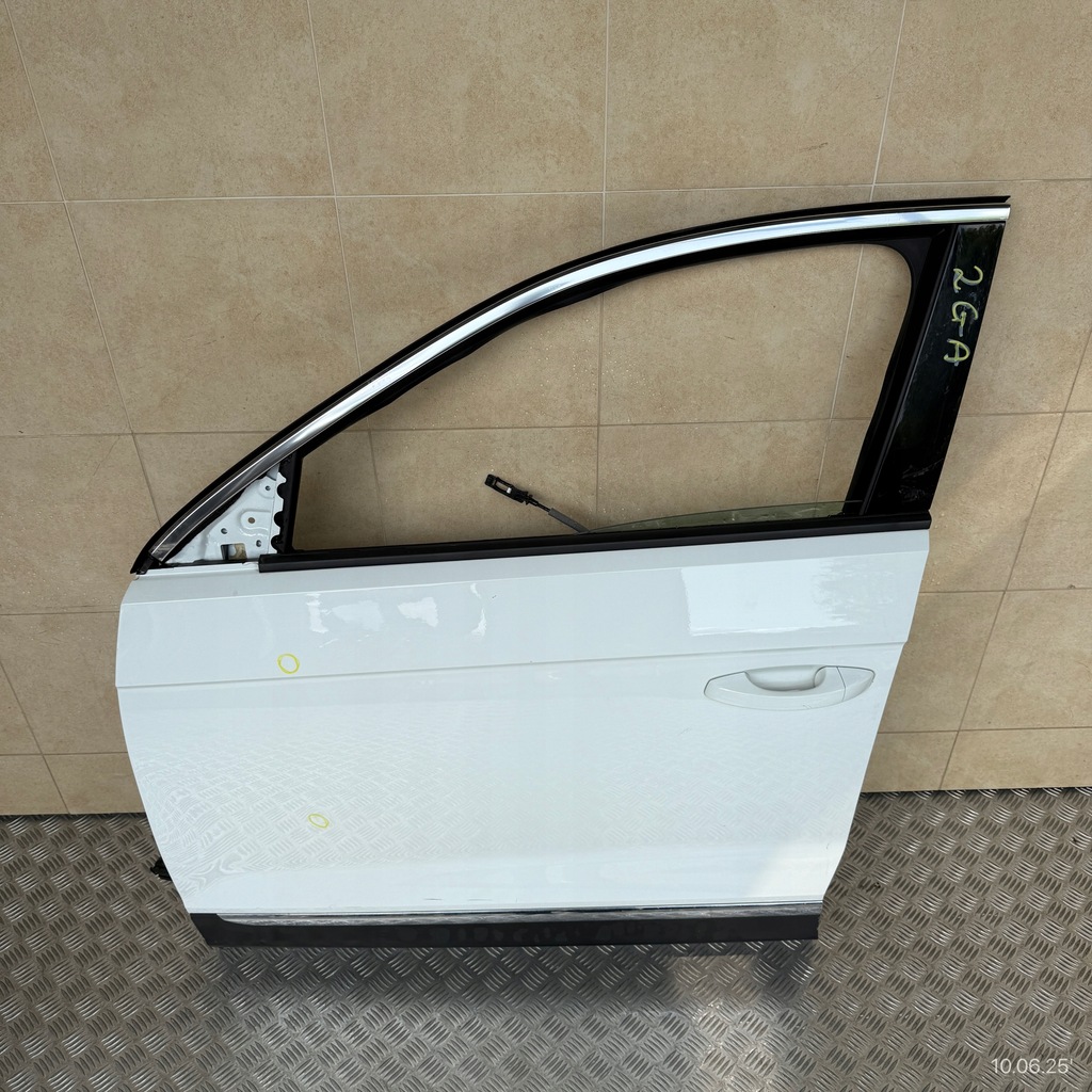 фото №2, Дверь полный передние левая vw volkswagen t-roc 2ga
