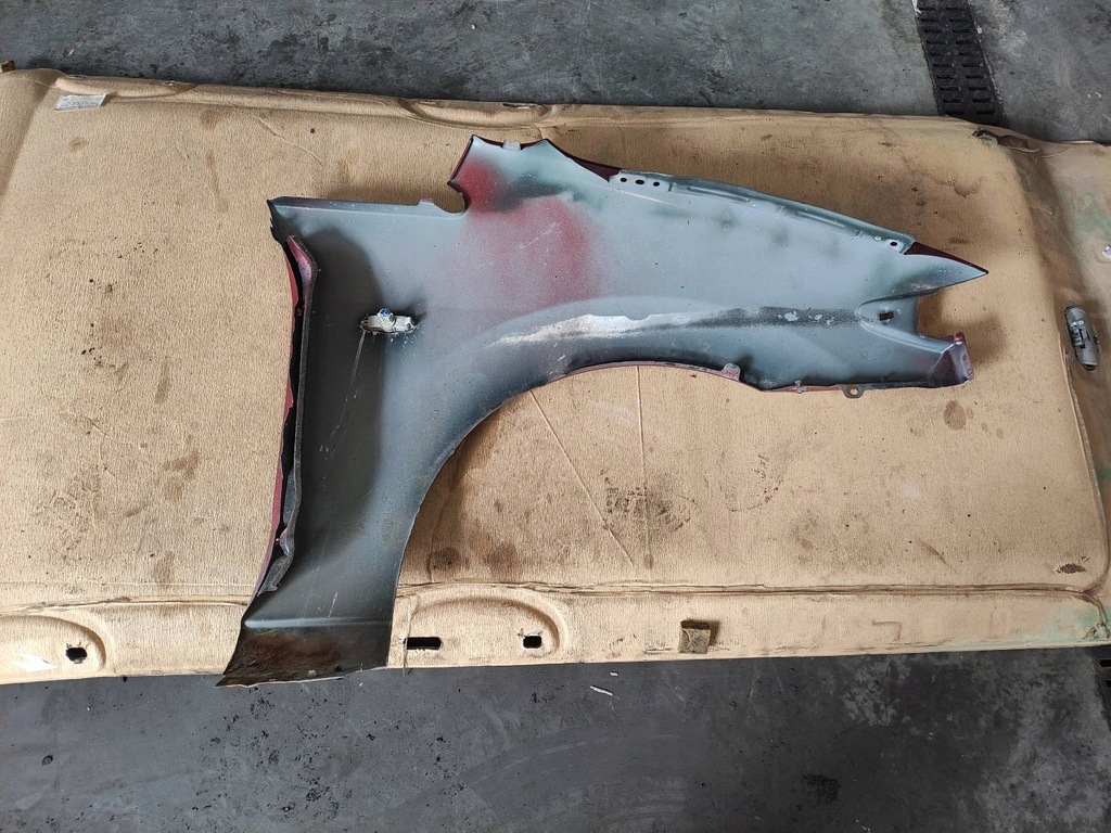 фото №11, Kompletny перед капот бампер лампа крила mazda premacy i 01-05r 22k