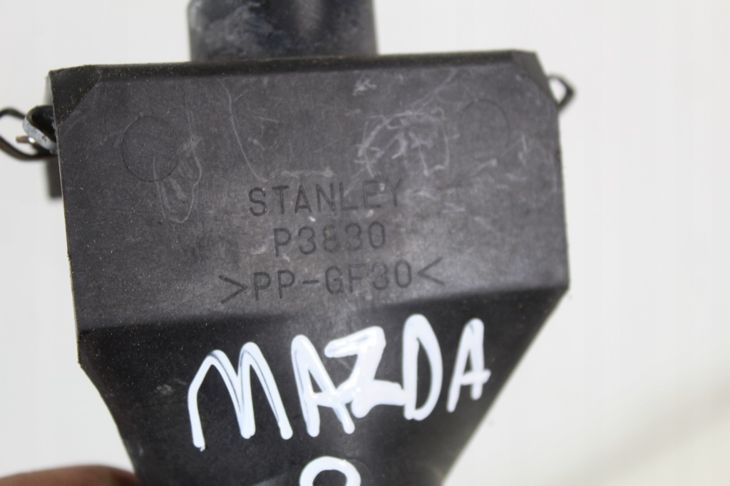 фото №2, Омыватель фара лампы перед mazda 3