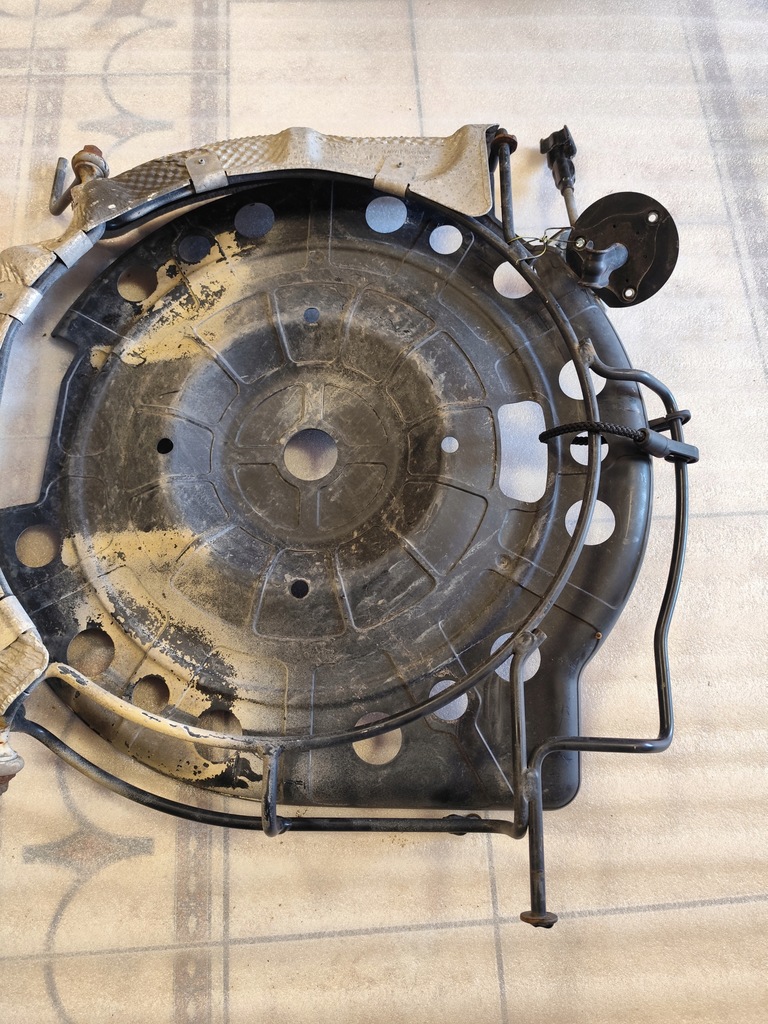 фото №7, Корзина підйомник кронштейн колеса запасного opel zafira c kpl gm 13275561