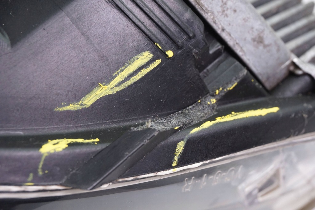 фото №11, Лампа передня права bmw 3 e92 e93 7239932 0301261284