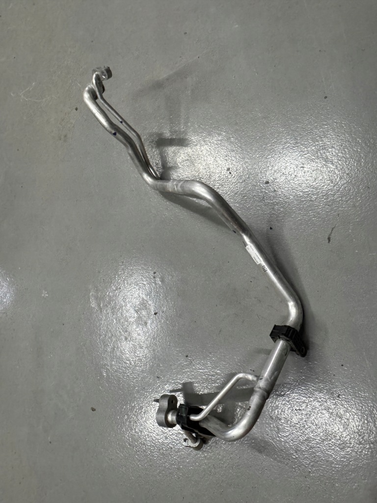 фото №1, Mercedes w246 mercedes gla 156 шланг кондиционера a2468302615