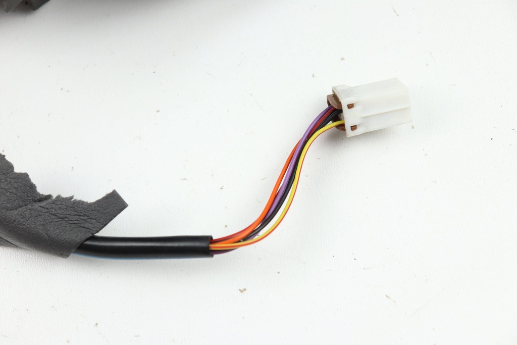 фото №10, Volvo s40 v40 дзеркало праве 5 pin e10217373 0117374 0117373