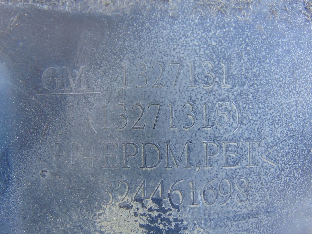 фото №13, Подкрылок правый перед opel astra j iv 13271311