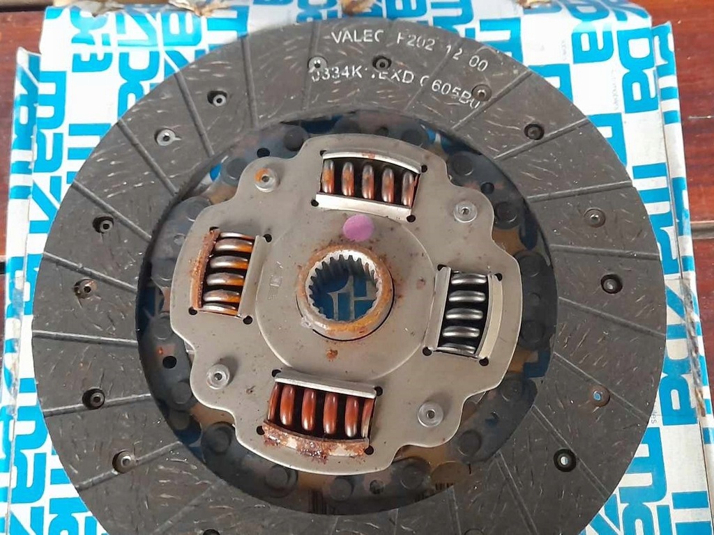 фото №1, Диск сцепления mazda 323 626 929 mpv mx3 mx6 rx7 f205-16-460c