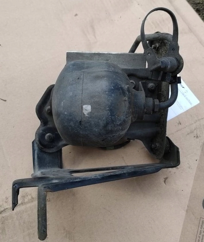 Актуатор турбіни підвіска abc акумулятор тиску -mercedes w215 ,w220 ,sl r230 в Україні