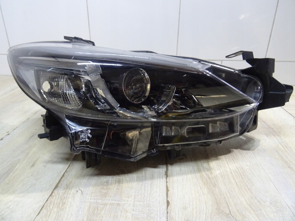 фото №1, Mazda 6 iii gj lift лампа правий перед llu