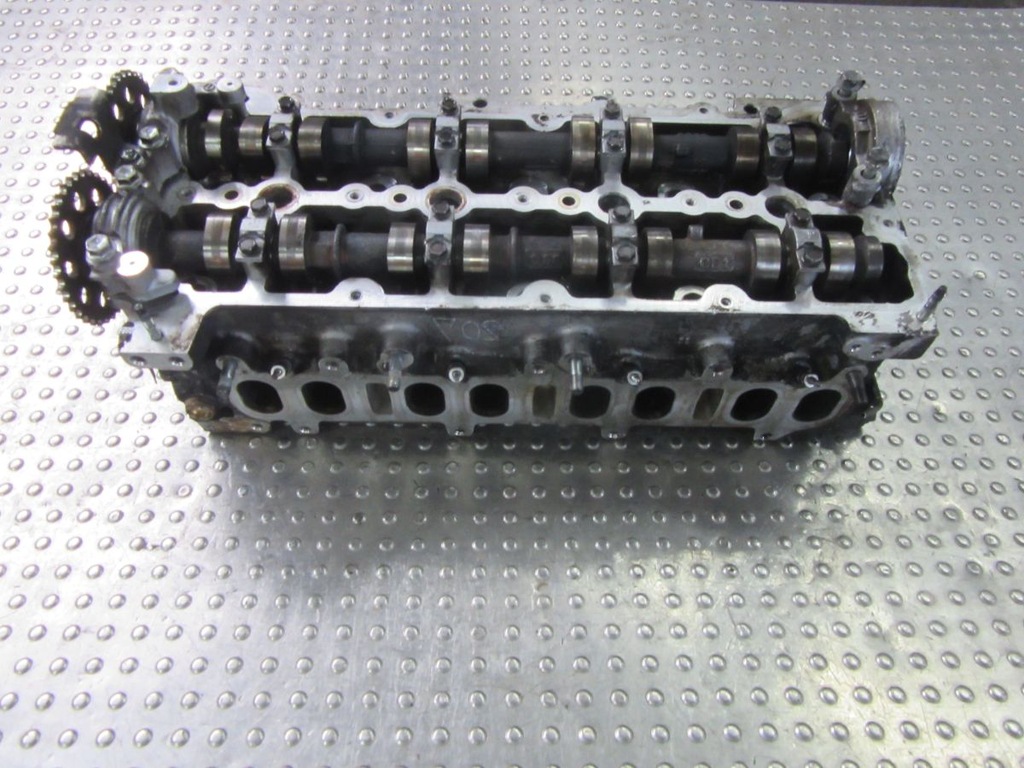 фото №6, Toyota hilux viii 2.4d 2018 головка двигуна комплектна 2gd