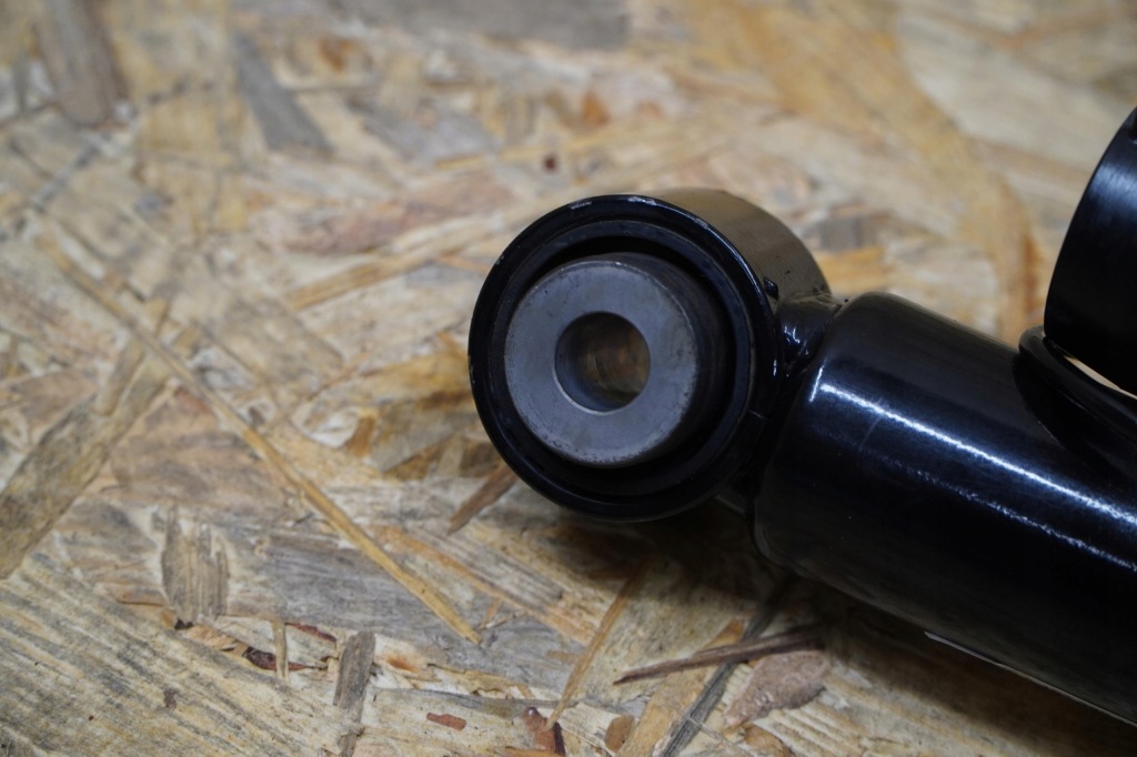 Амортизатор левый a1673201503 правый a1673201603 mercedes gle w167 v167 23r Недорого