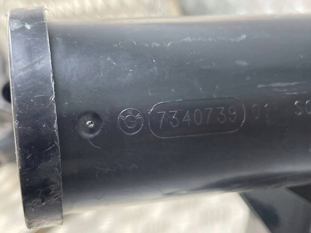 Bmw оригинальный номер 7327966 x5 f15 фильтр угольный Доставка