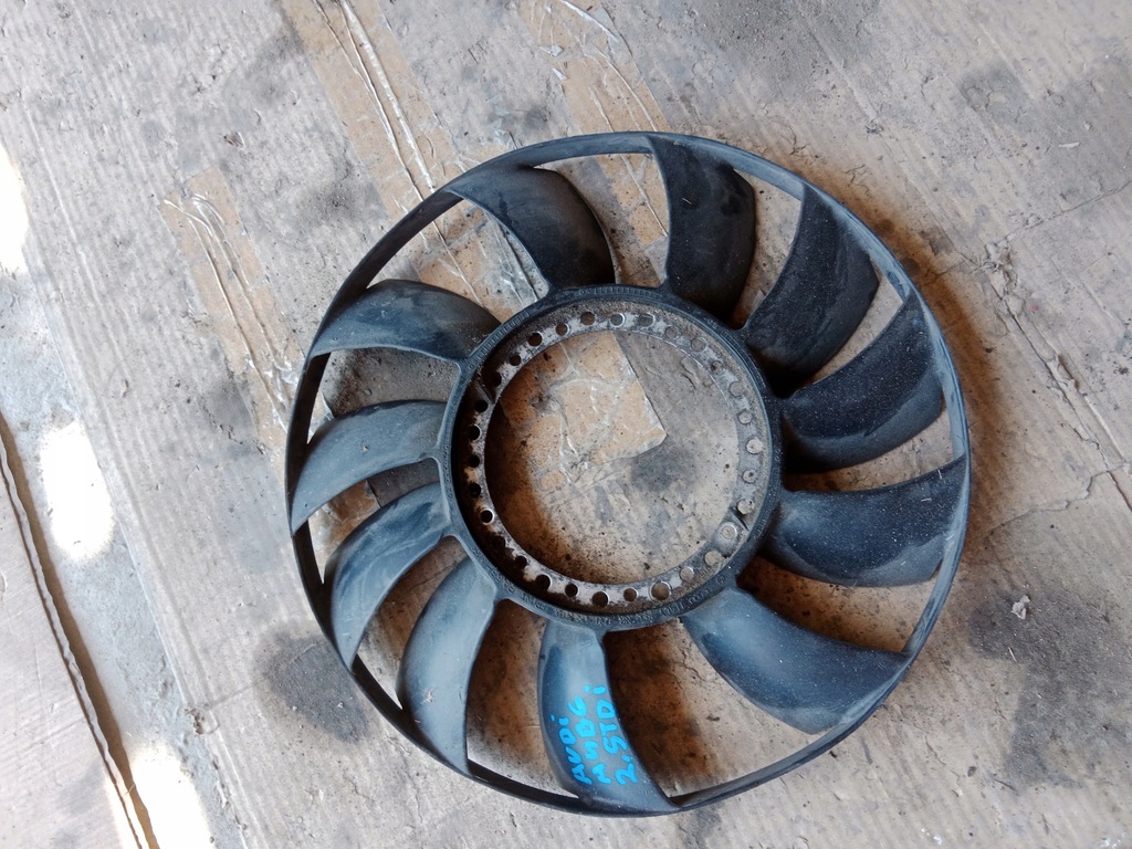 фото №1, Вентилятор вентилятора audi a4 b6 2.5 tdi 059121301a