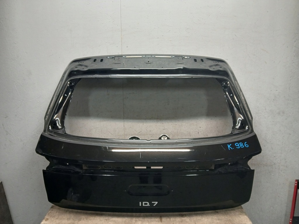 Купить Крышка багажника задний  vw id-7 id7 id 7 14b