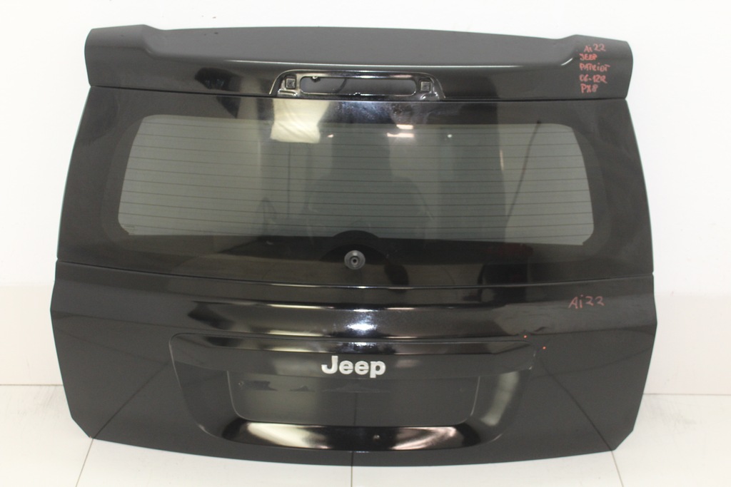 фото №1, Крышка багажника задняя багажника jeep patriot 06-12r px8