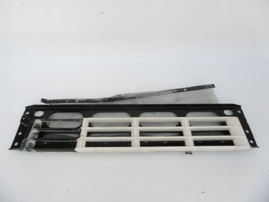 фото №1, Усилитель передний решётка решётка радиатора volvo fh 12 13