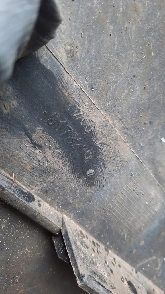 фото №10, Бампер перед volvo s60