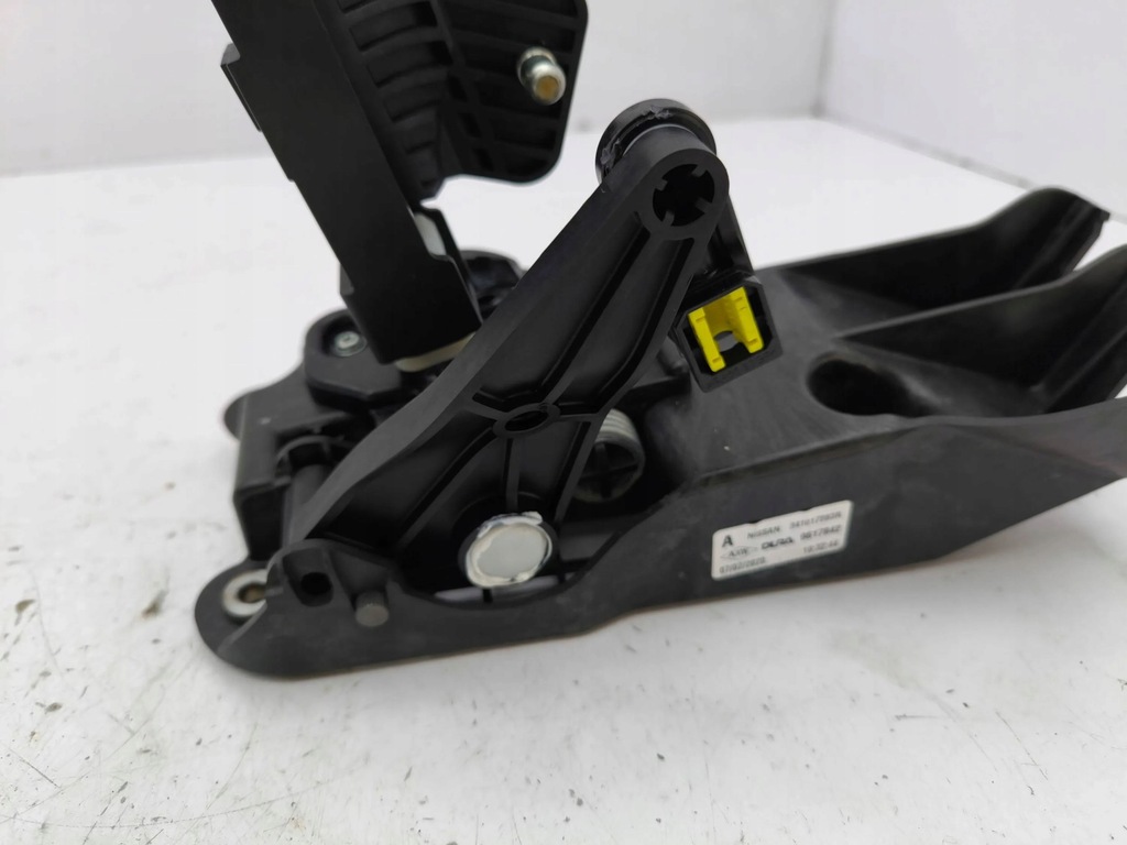 фото №8, Nissan qashqai 2020 домкрат перемикання передач / верхній