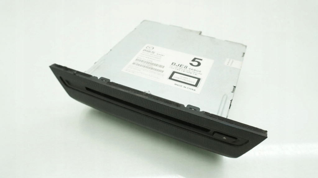 фото №2, Mazda 3 bm радио считыватель md4223/46 odtwaracz cd
