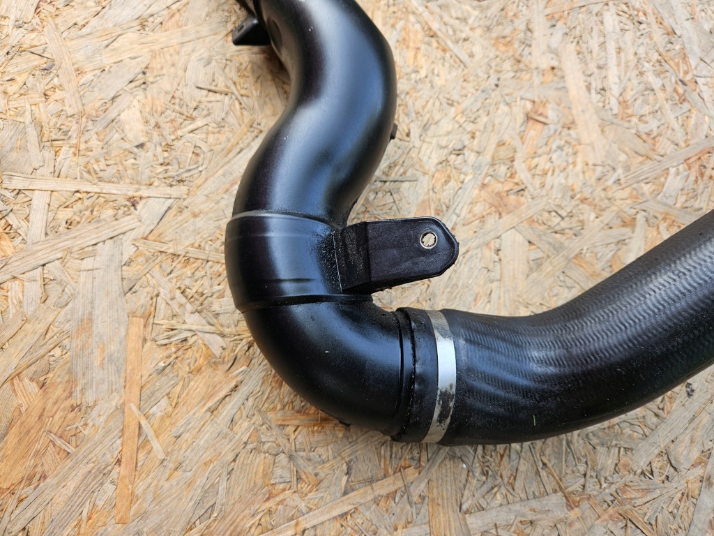 Шланг труба інтеркулер opel insignia a opc 2.8 v6 2003513c Доставка