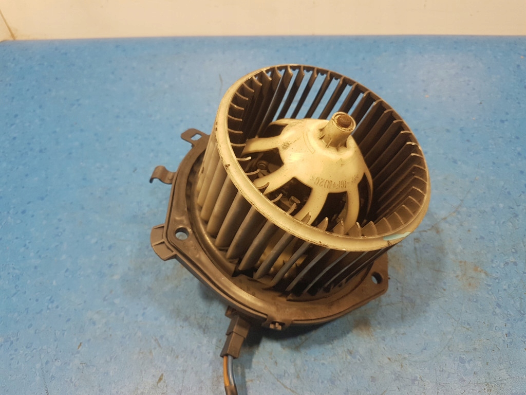 Купити Iveco daily повітродувка повітря 570630200