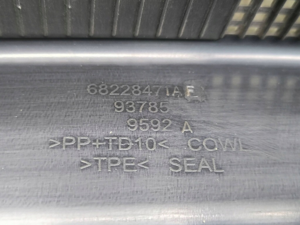 фото №11, Chrysler pacifica 2017 жабо передні