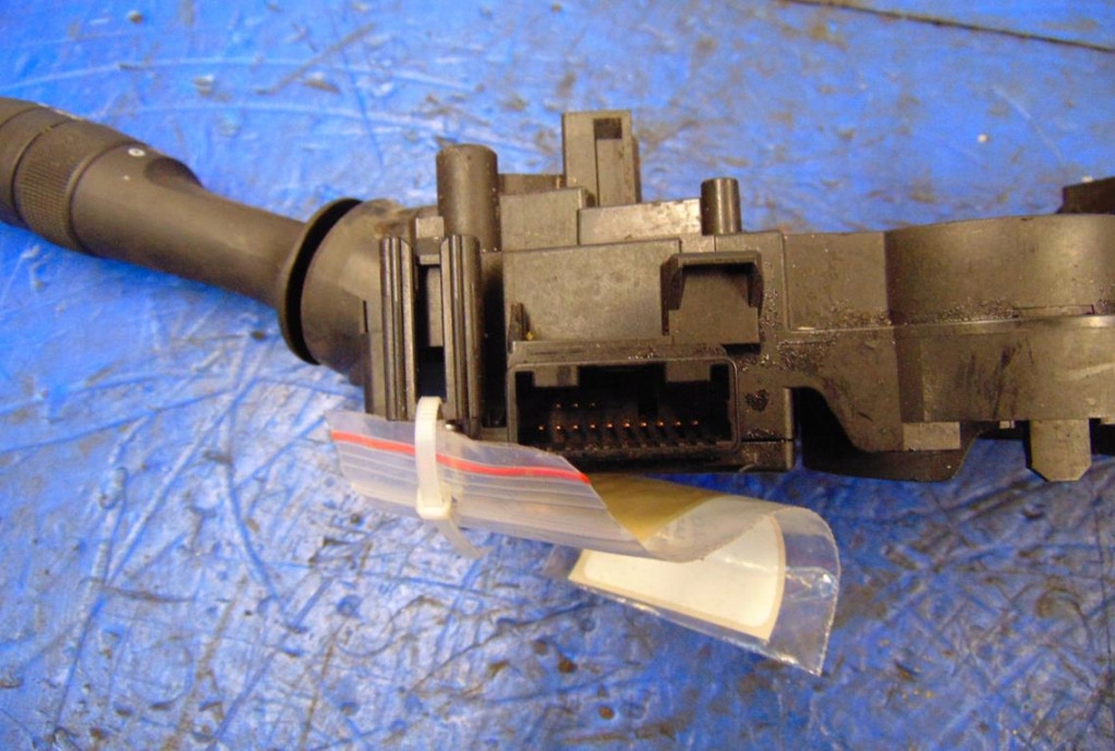 фото №6, Toyota prius iv переключатель комбинированный