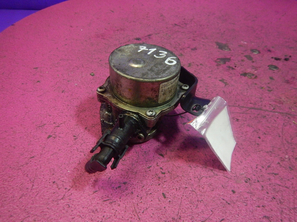 фото №1, Renault scenic ii 06-10 1.5 dci вакуум насос 7006730300