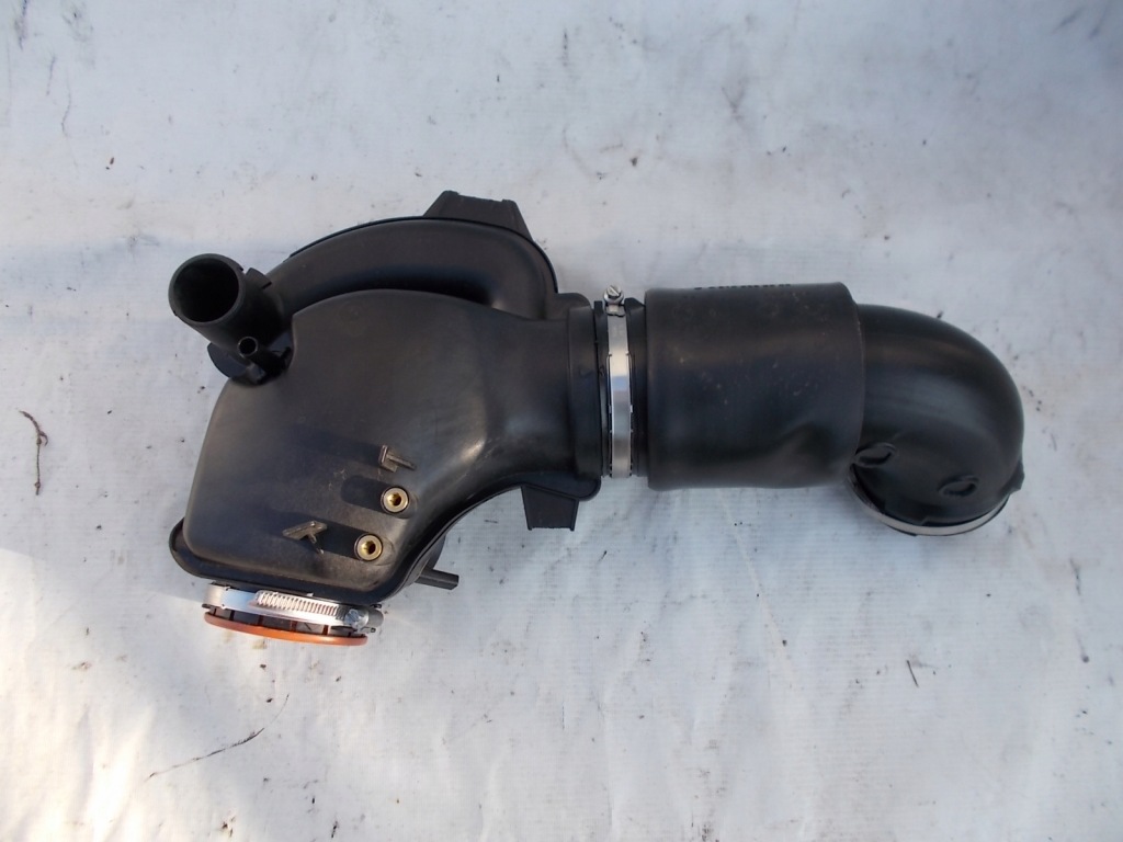 Купити Mercedes sprinter w910 w907 шланг впускний  dolor труба a9105282400