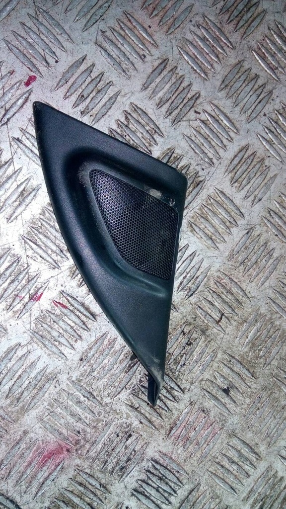 фото №1, Заглушка динамик треугольник левый перед volvo s80ii