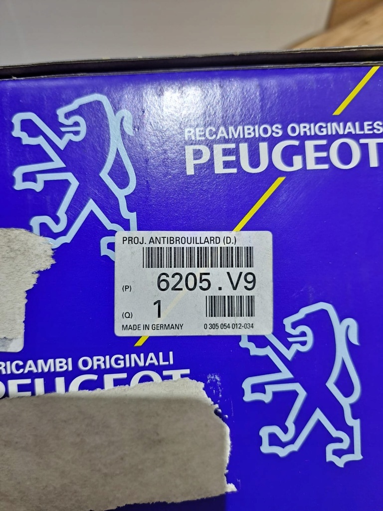 фото №5, Противотуманная фара правый peugeot 306 6205.09